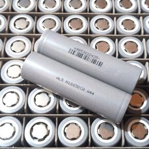 BAK 2550mAh Li-ion Battery twin